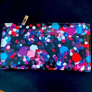 Kate spade checkbook wallet in confetti print